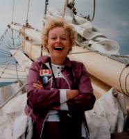 Biographie de Cécile Fortier Keays.